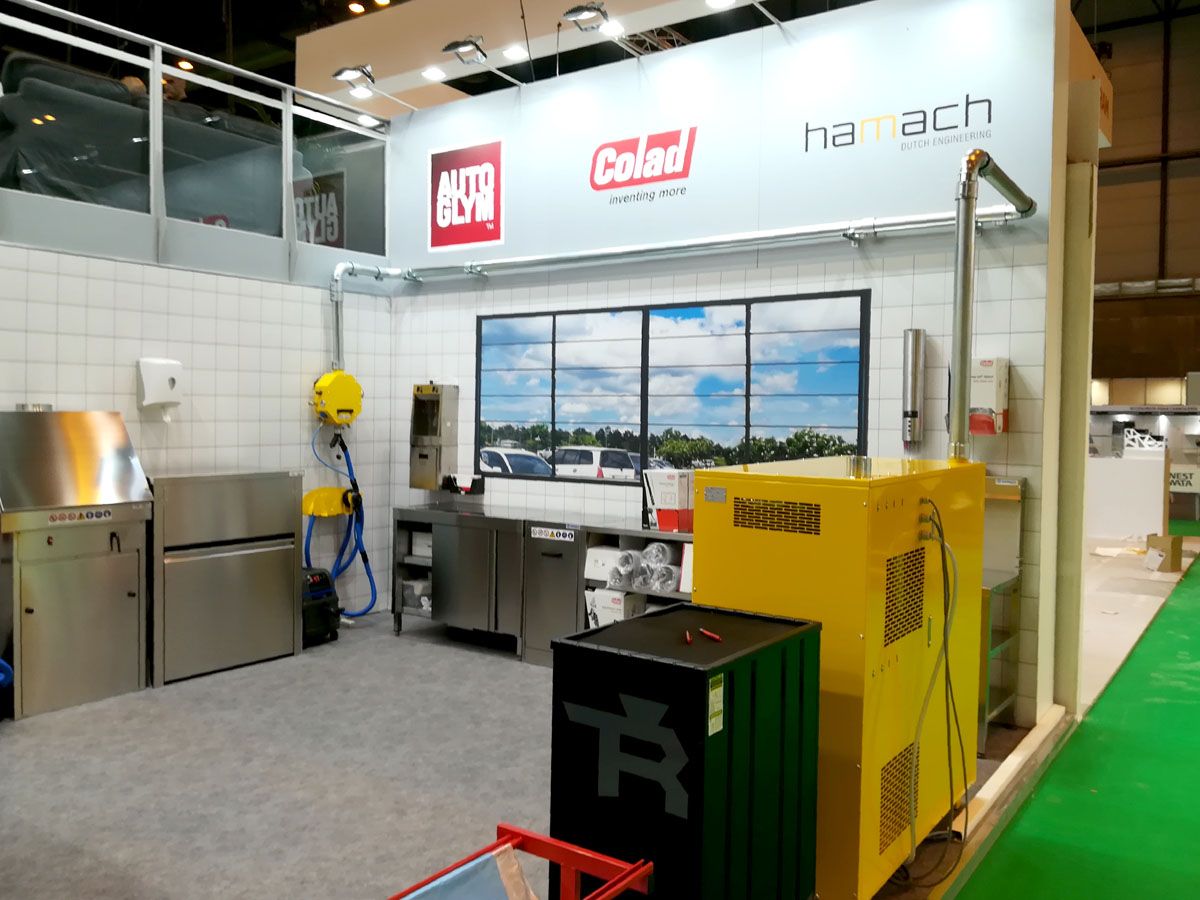 Stand-Autobrillante-Feria-Motortec-Madrid-2019-5-compressor Stand Motortec Trade Show (Madrid, Spain)