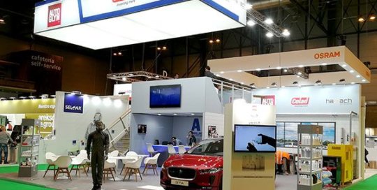 mini Stand Autobrillante Feria Motortec Madrid 2019 compressor